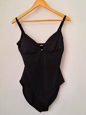 Speedo Women's One Piece Swimwear Plus Size 14 Black Color